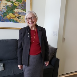 Photo of Shirley Ross